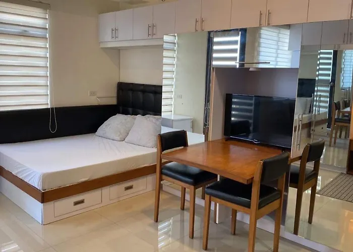 Apartment Mabolo Garden Flat A1 Rooftop Pool Near Ayala Mall