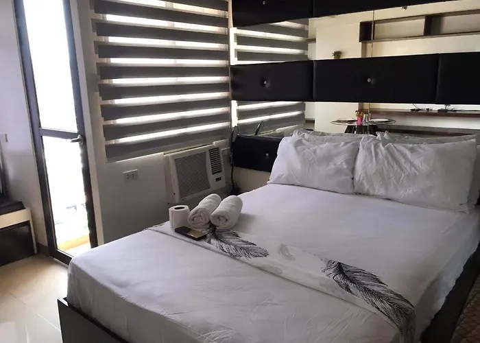 Mabolo Garden Flat A1 Rooftop Pool Near Ayala Mall Apartment *