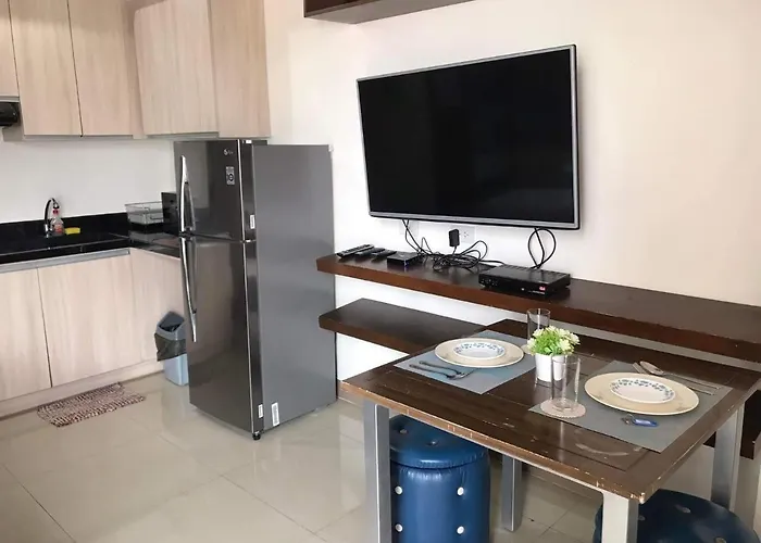 Mabolo Garden Flat A1 Rooftop Pool Near Ayala Mall Apartment Cebu