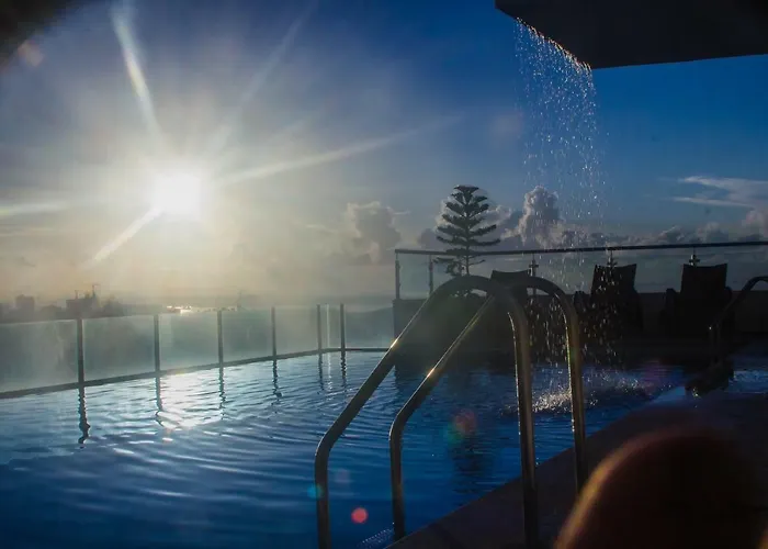 Mabolo Garden Flat A1 Rooftop Pool Near Ayala Mall Apartment *