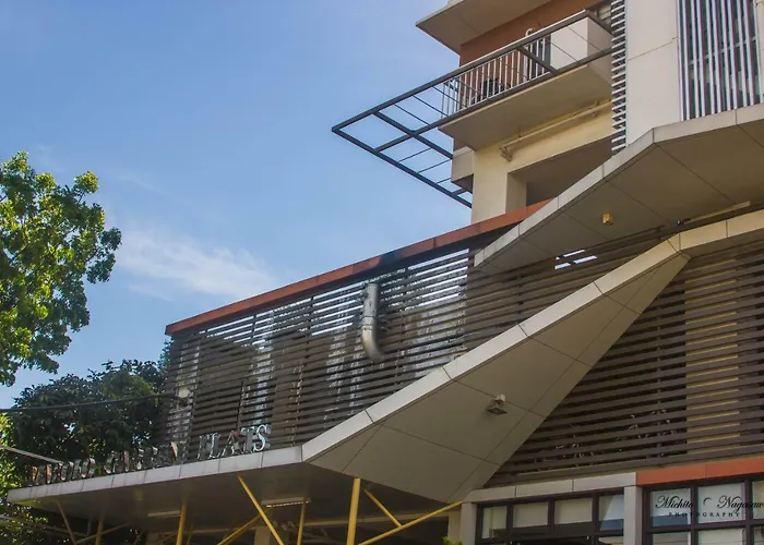 Mabolo Garden Flat A1 Rooftop Pool Near Ayala Mall