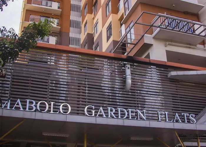 Apartment Mabolo Garden Flat A1 Rooftop Pool Near Ayala Mall *